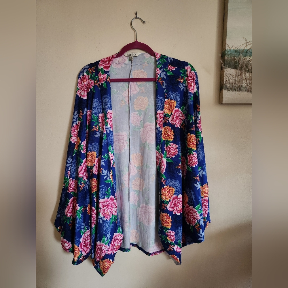 Pioneer Woman batwing open top cobalt blue floral large xl